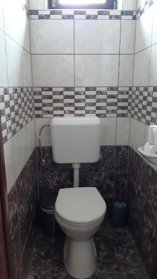 Bajusz Vendeghaz Hotel Tornyosnemeti Bagian luar foto