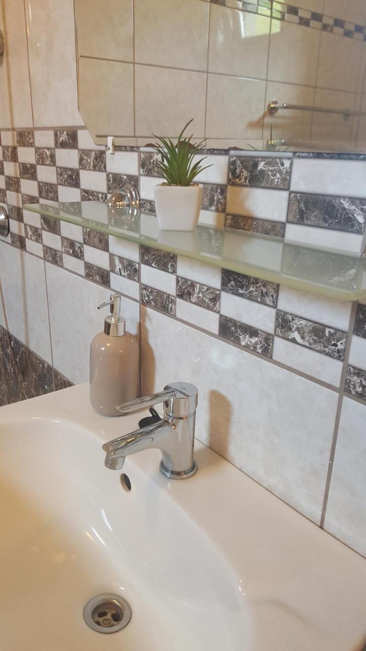 Bajusz Vendeghaz Hotel Tornyosnemeti Bagian luar foto