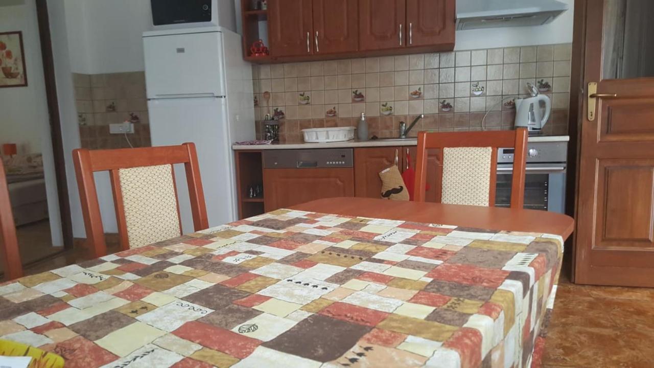 Bajusz Vendeghaz Hotel Tornyosnemeti Bagian luar foto